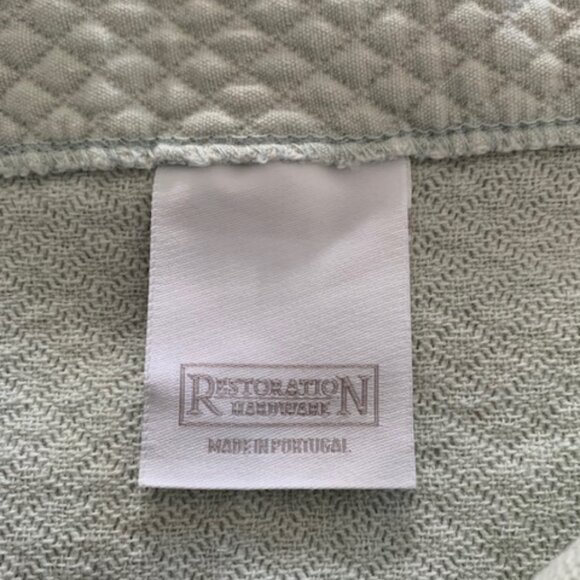 72 x 72 palest grey-green heavy cotton matelassé pattern shower curtain - Picture 2 of 5